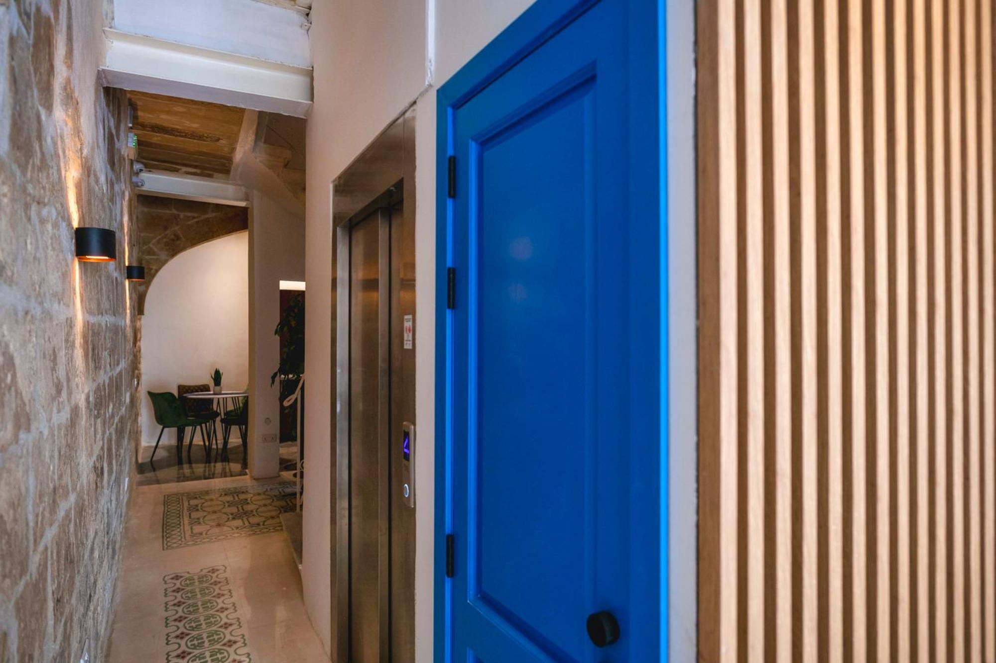 ואלטה Mandera'S Boutique Suites & Dorms מראה חיצוני תמונה