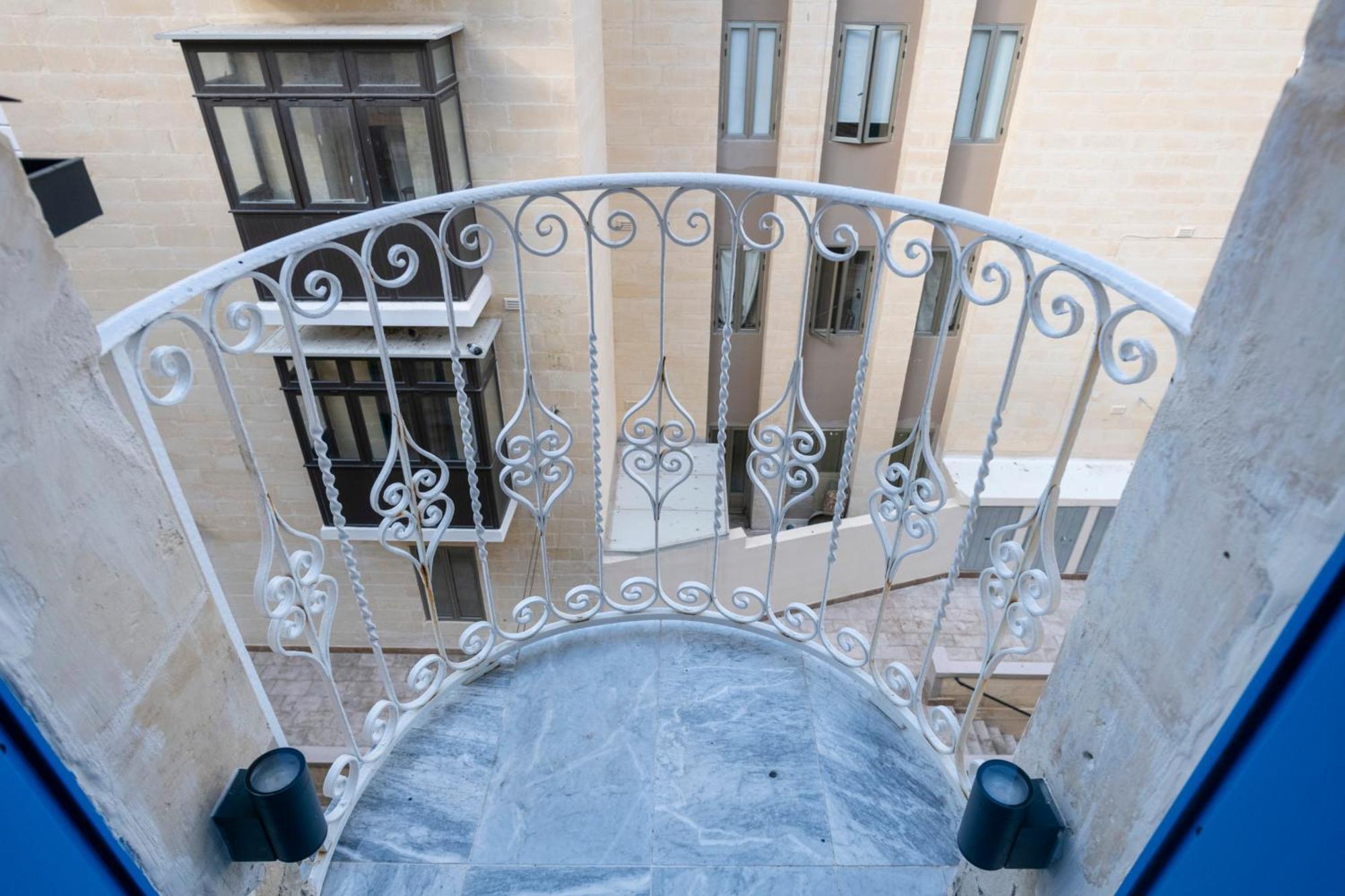 ואלטה Mandera'S Boutique Suites & Dorms מראה חיצוני תמונה