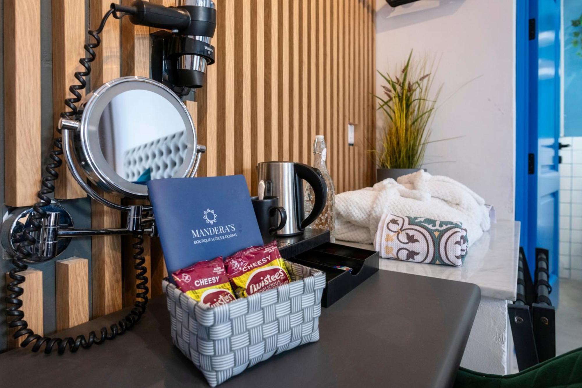 ואלטה Mandera'S Boutique Suites & Dorms מראה חיצוני תמונה
