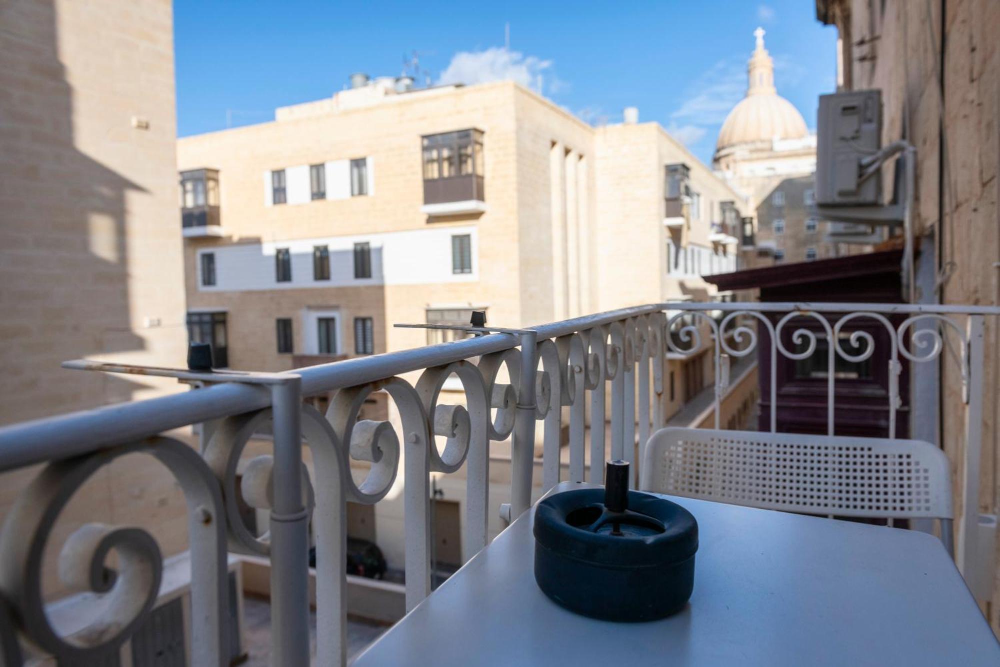 ואלטה Mandera'S Boutique Suites & Dorms מראה חיצוני תמונה