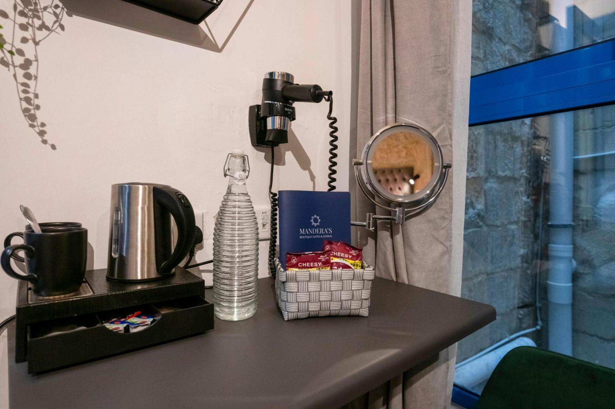 ואלטה Mandera'S Boutique Suites & Dorms מראה חיצוני תמונה