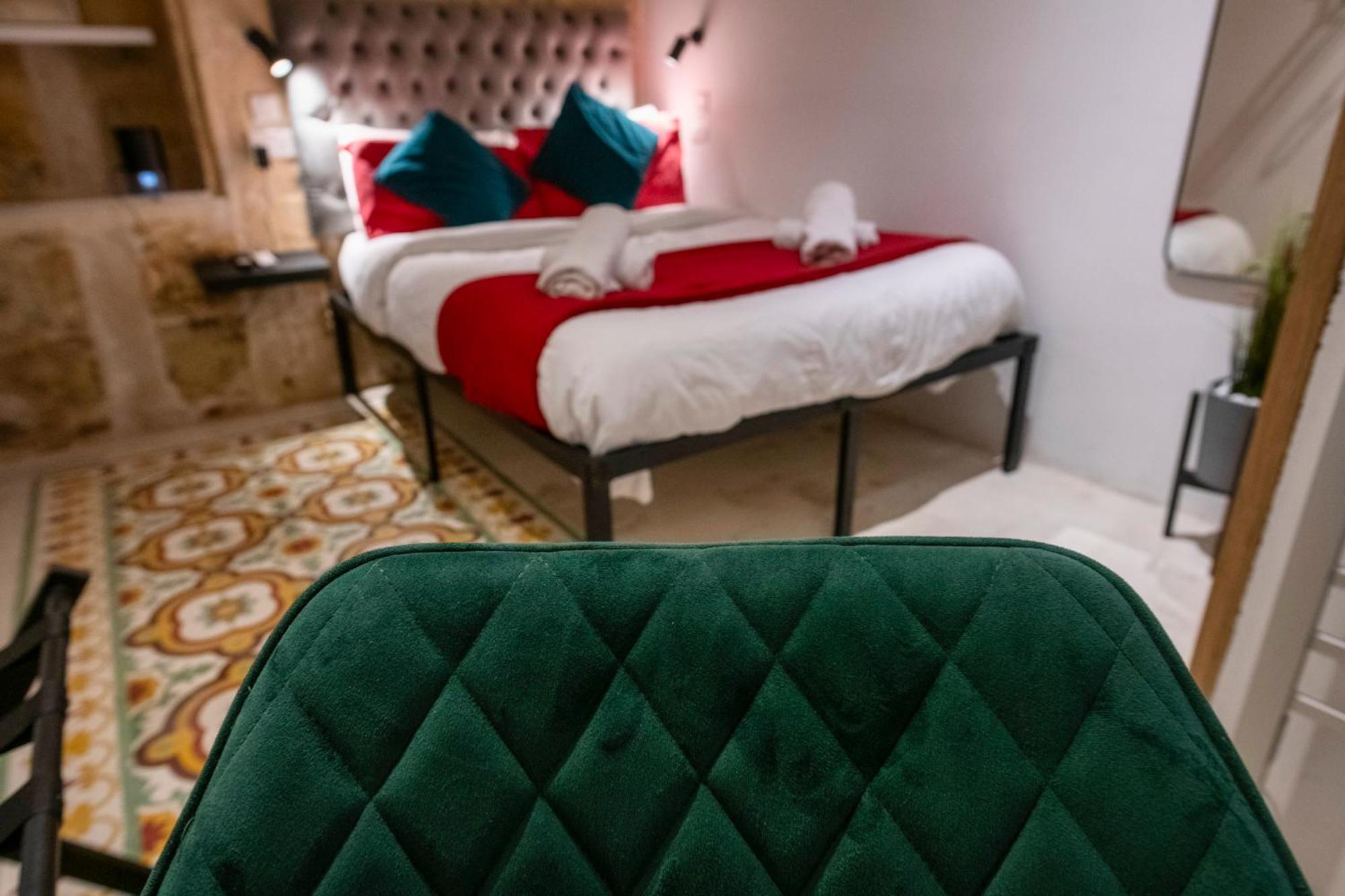 ואלטה Mandera'S Boutique Suites & Dorms מראה חיצוני תמונה